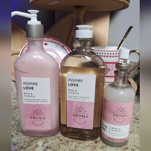 NWT Bath and Body Works Aromatherapy Inspire Love Rose & Vanilla Set